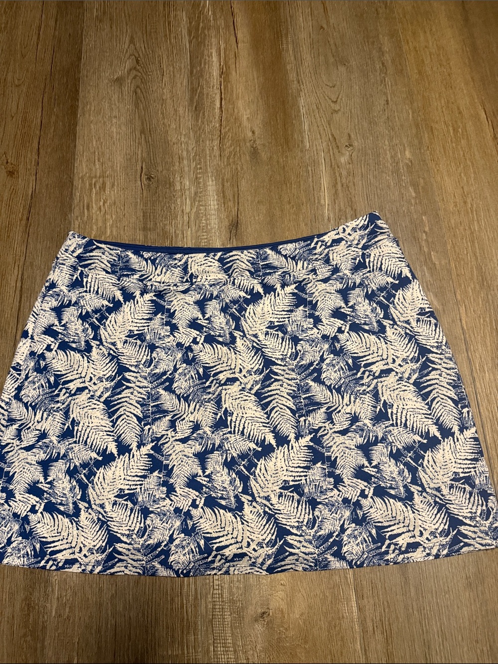 Tranquility by Colorado Clothing Navy and White Fern-Print Skort